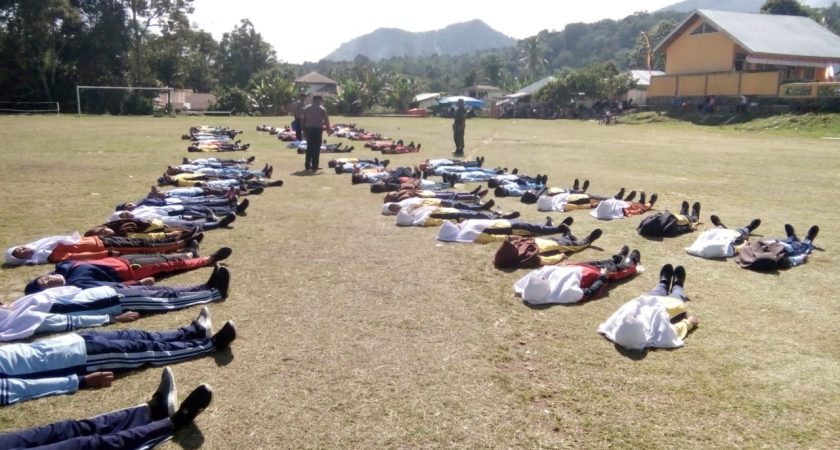 SMA Negeri 1 Situjuah Limo Nagari Gelar Simulasi Penanggulangan Bencana